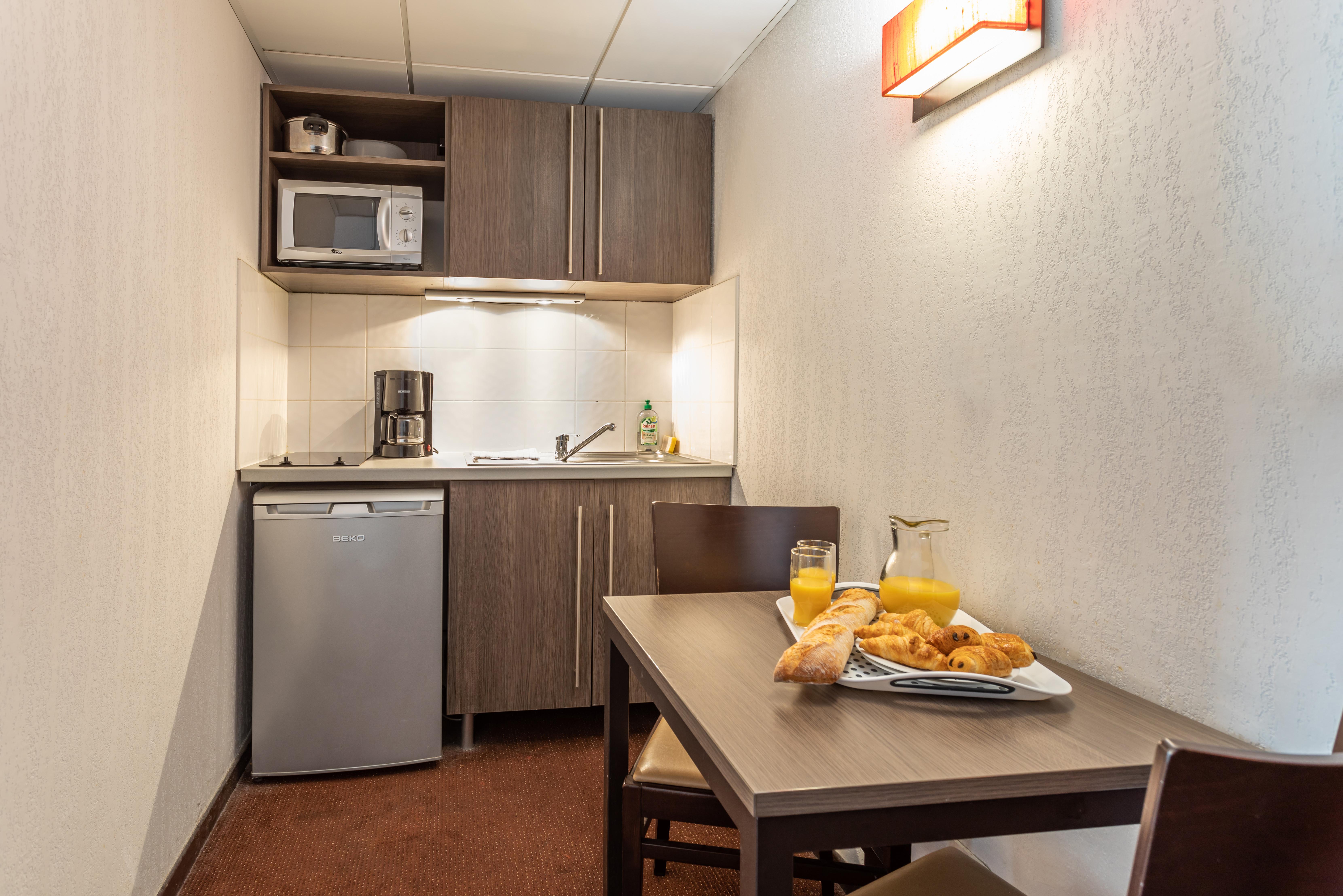 Comfort Aparthotel Nimes Centre المظهر الخارجي الصورة