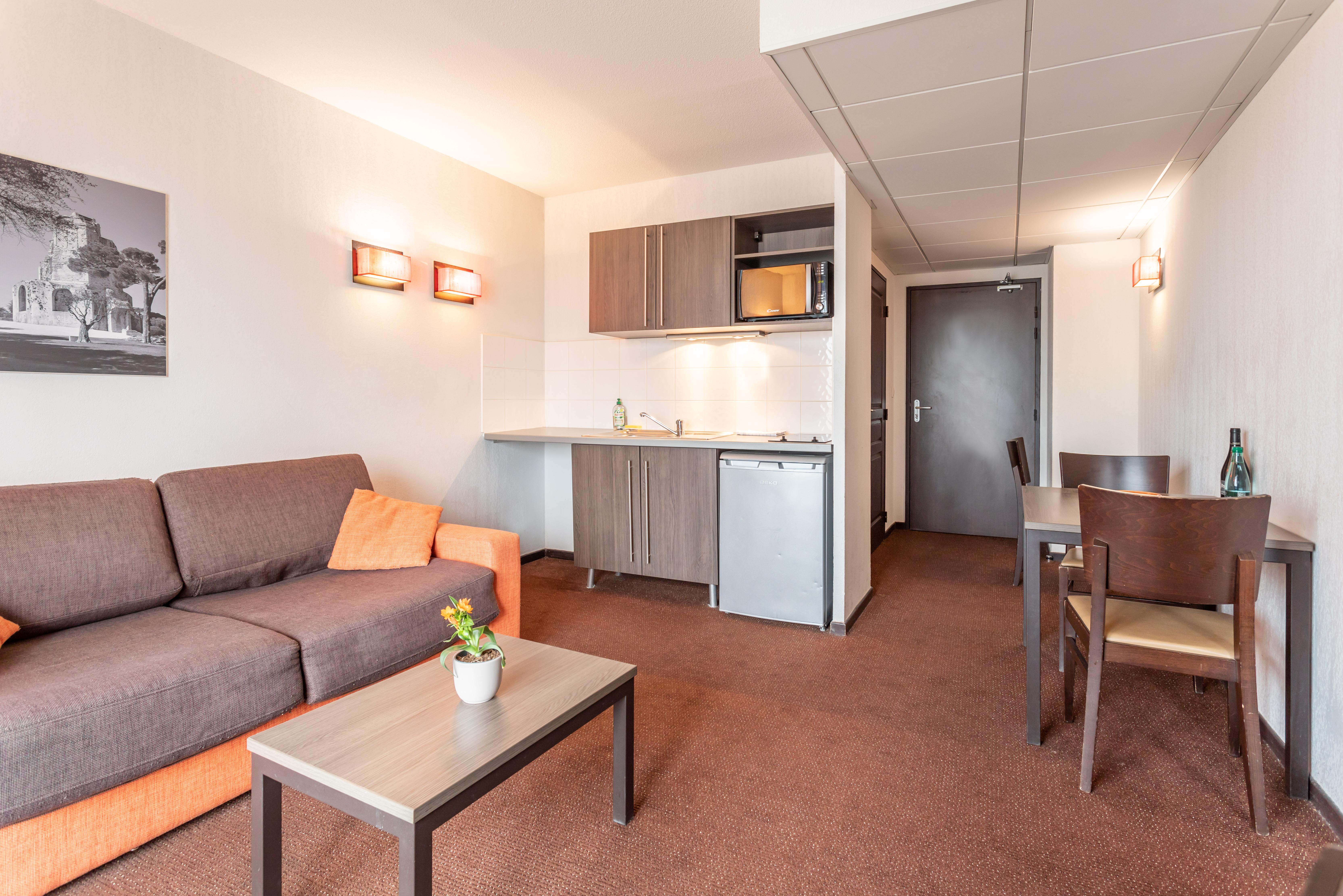Comfort Aparthotel Nimes Centre المظهر الخارجي الصورة