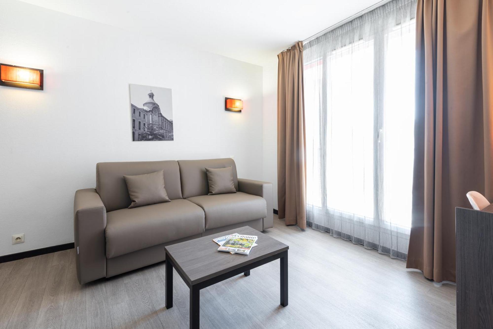 Comfort Aparthotel Nimes Centre المظهر الخارجي الصورة