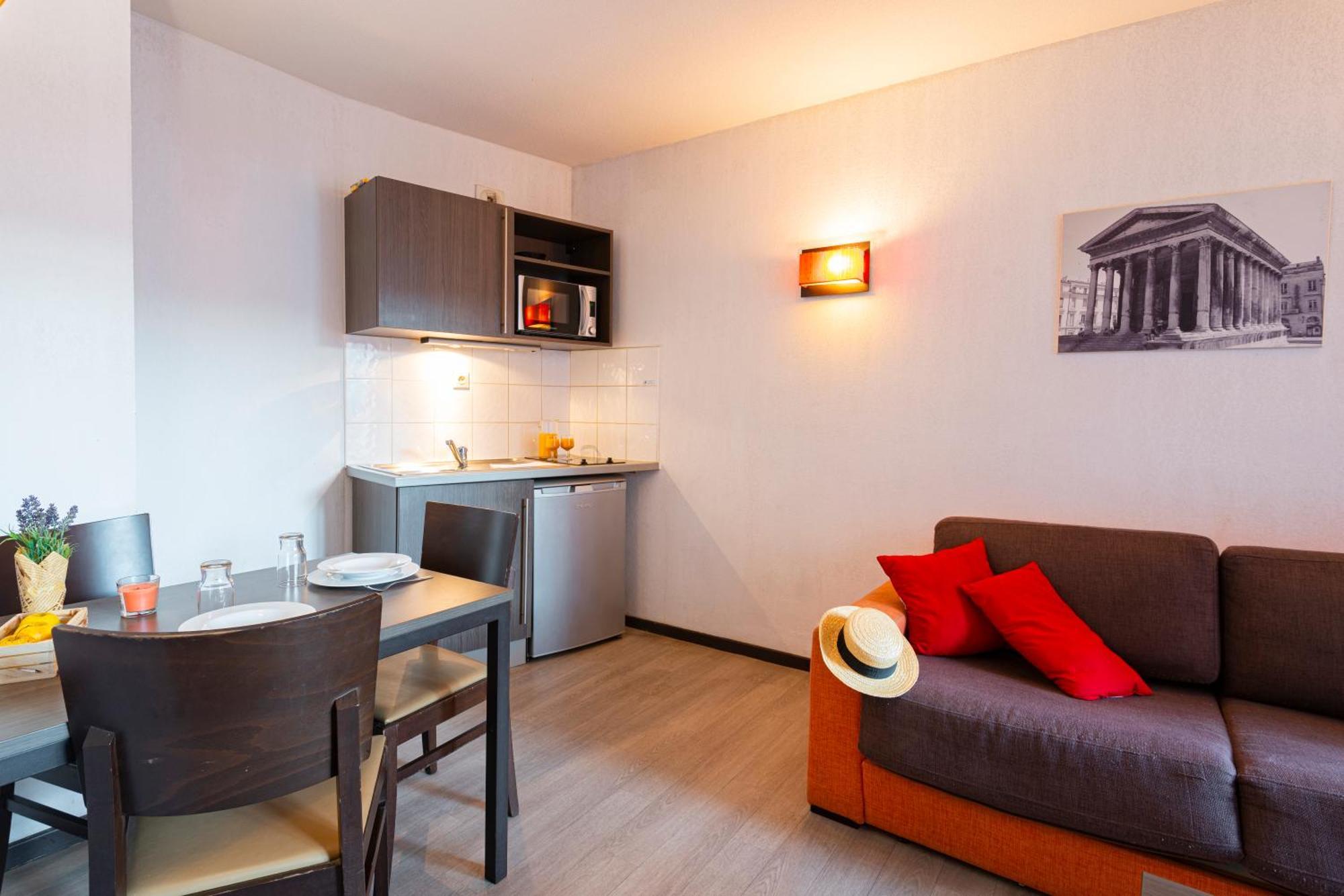Comfort Aparthotel Nimes Centre المظهر الخارجي الصورة