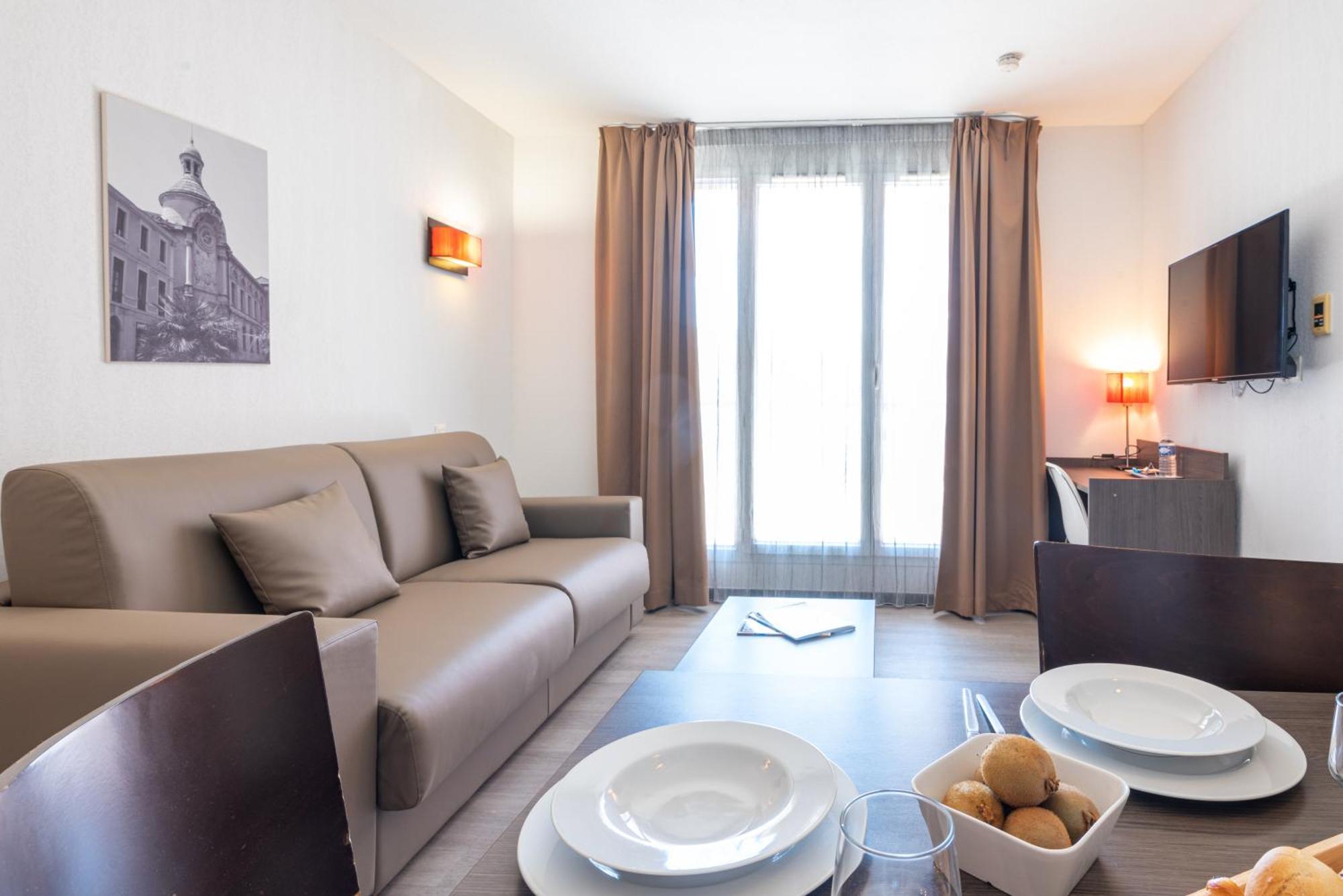 Comfort Aparthotel Nimes Centre المظهر الخارجي الصورة